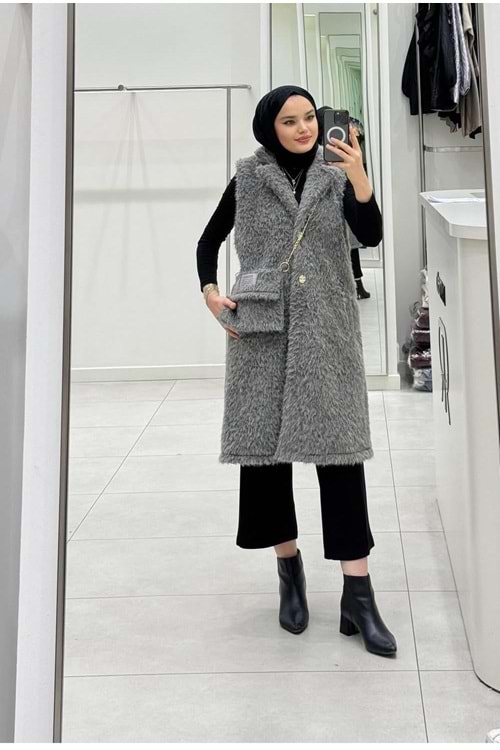 26K6036 YELEK TÜYLÜ KUMAŞ ÇANTA DETAYLI