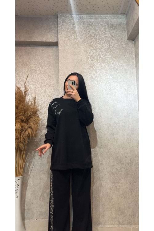 26K120289 TAKIM TUNİK PANTOLON OYSHO KUMAŞ TAŞ DETAYLI